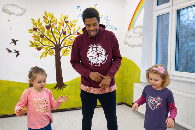 Rodilý mluvčí už od 3 let? Ano! A víte proč?