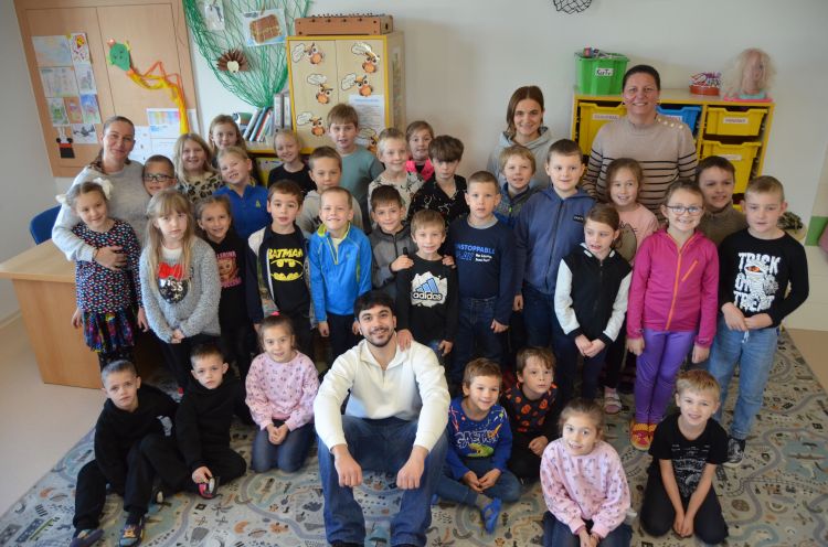 Angličtina spojuje aneb Kousek světa u vás ve škole